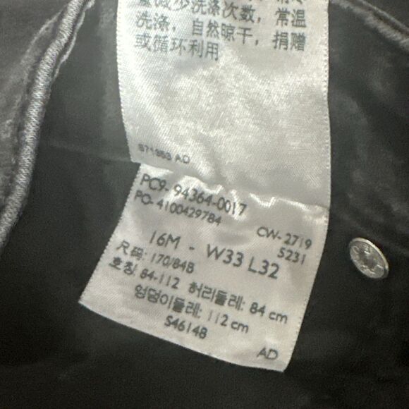 Signature Levi's Modern Boot Cut Jeans Women's Size 34X30 Black Denim Mid Rise - Picture 4 of 13